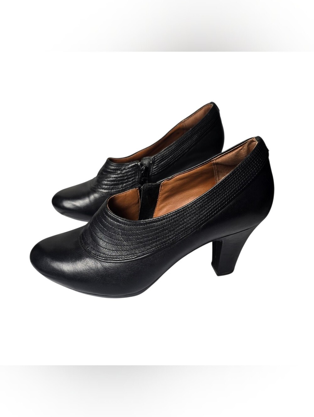 Clarks Artisan Black Leather Zip Up Block Heel Academia Women's 8M